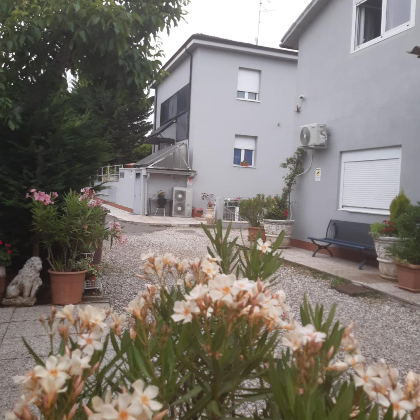 Appartamenti Le Dimore 2 Verona Exterior photo